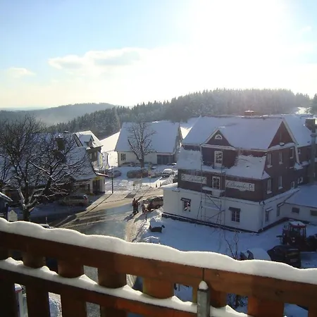 Am Skihang Altastenberg 1 Km Zum Skikarusell Winterberg