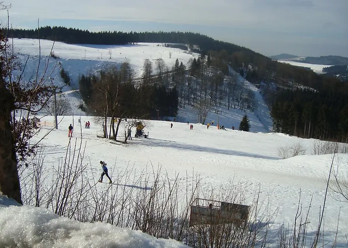 Am Skihang Altastenberg 1 Km Zum Skikarusell